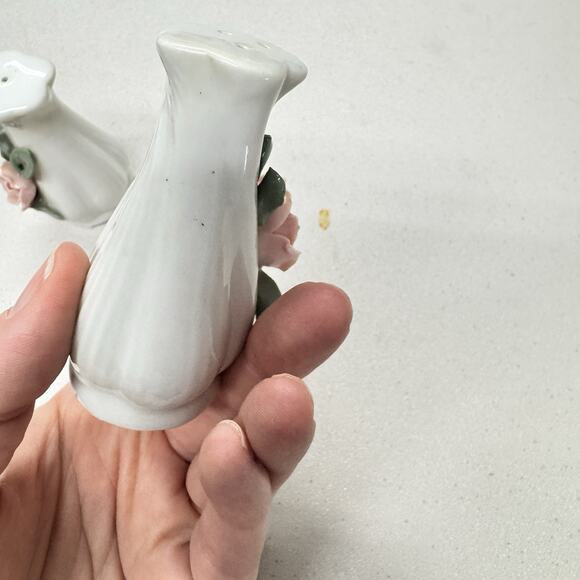 Vintage Porcelain Rose Salt and Pepper Shakers 3" White Pink Grandma Core - Picture 8 of 8